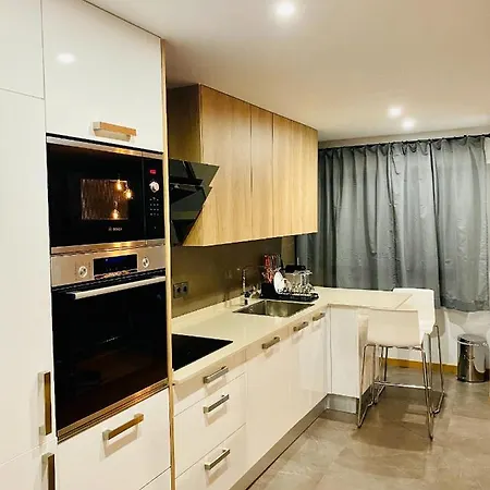 Lovely Apartment For Family And Group Of Friends Povoa de Santa Iria Exterior photo