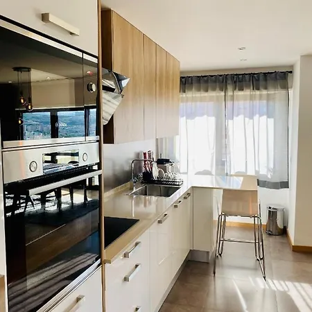 Lovely Apartment For Family And Group Of Friends Povoa de Santa Iria Exterior photo