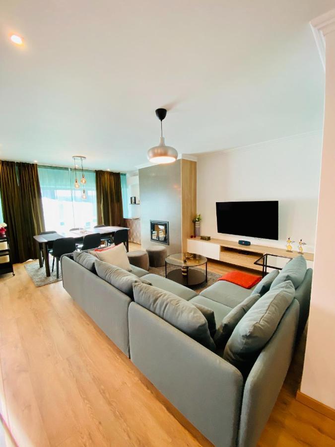 Lovely For Family And Group Of Friends Apartment Povoa de Santa Iria