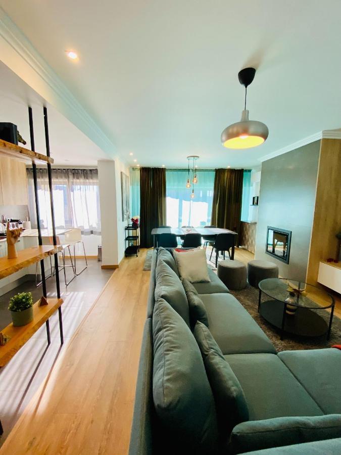Lovely For Family And Group Of Friends Apartment