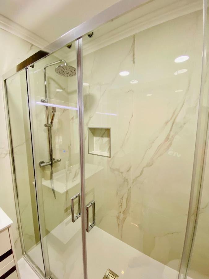 Apartment Lovely For Family And Group Of Friends Povoa de Santa Iria